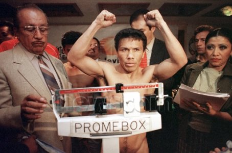 Mexican boxer Melchor Cob 7.10.jpg