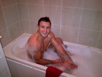 Danny Care in the bath.jpg
