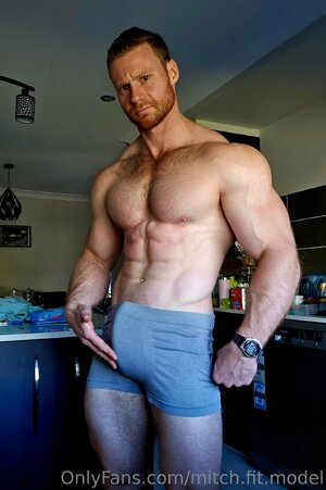 Mitch Fit-kitchen-onlyfans-.jpg