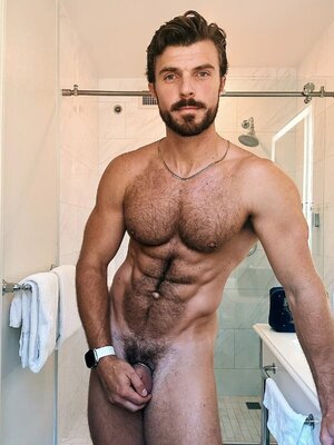 BRADFOR KURT DREAMY.jpg