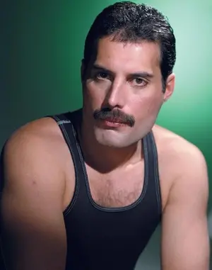 Freddie_Mercury.webp