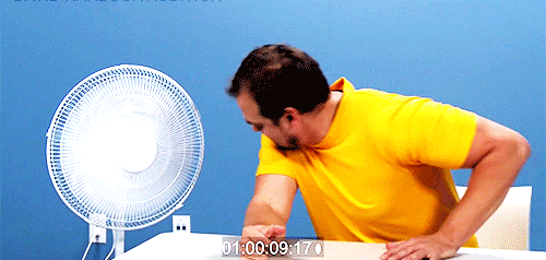 gif-DavidHarbour02.gif