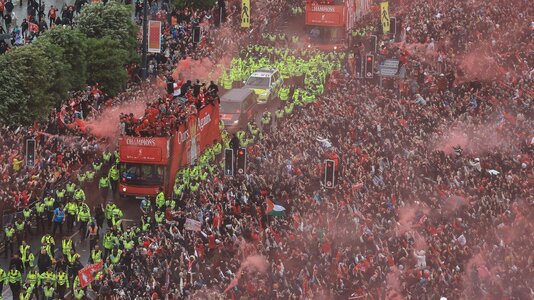liverpool-trophy-parade-1200g.jpg