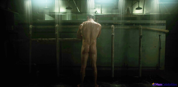 JoelKinnaman08.jpg