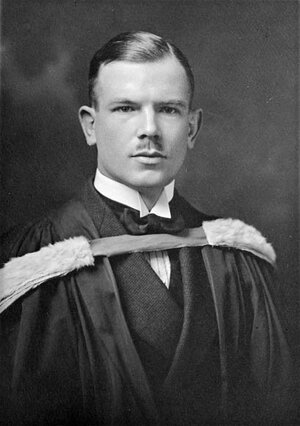 Norman_Bethune_graduation_1922.jpg