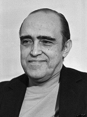 Oscar_Niemeyer_1968.jpg