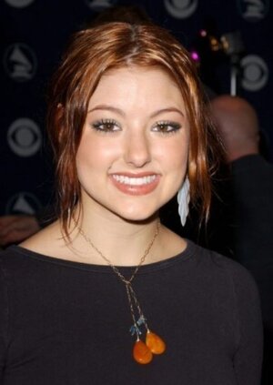 actor-stacie-orrico-23579_large.jpg