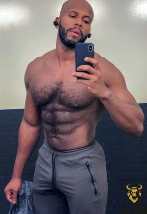 hairy-chested hunk 03.jpg