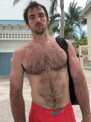 Screenshot_20250618-195039_Samsung Internet.jpg