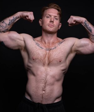 hairy-chested fire crotch 02.jpg