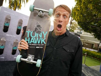tony-hawk-b730769b3de64b7c97633d493b79d43b.jpg