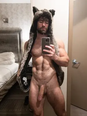 OJarwpVRh7p5lkemzI1bvJndiWBcT5EI40w209M1 (1).webp