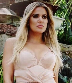 Khloe_Kardashian_(cropped).jpg
