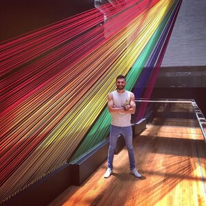 1. Bob Medina, Museo Memoria y Tolerancia.jpg