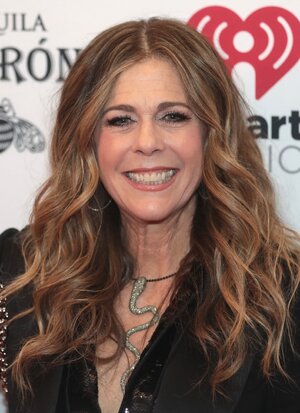Rita_Wilson_by_Gage_Skidmore_2.jpg