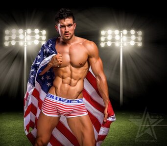 july-4th-hunk-08.jpg july-4th-hunk-08.jpg