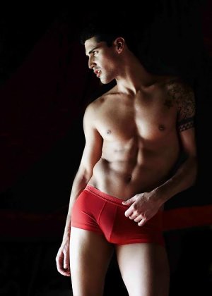 miguel+iglesias-for-hom_underwear-41.jpg