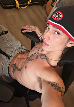 IMG_0437.png IMG_0437.png