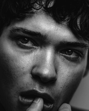 eis in pain-is-mine-0001.jpg