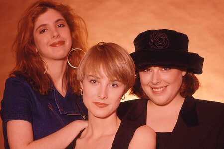 wilson-phillips-tout-050125-b1013394ce5745cbbe9cbabc9a9537d5.jpg