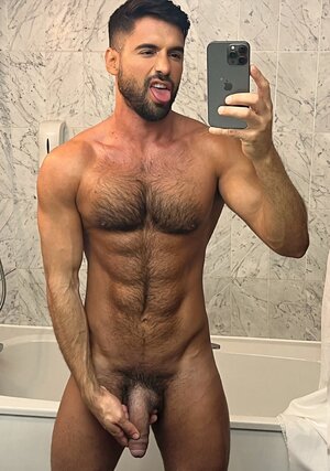 hot man 06.jpg