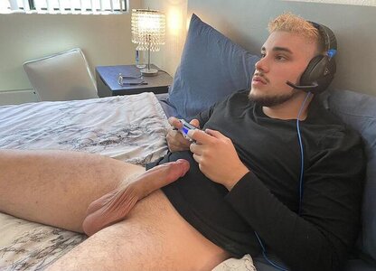 Gaming 9fb0e1471ebcb9f6a6bad3f8bd57d1a5f8248d1c_2_690x498.jpg