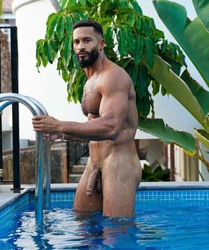 hot man 02.jpg