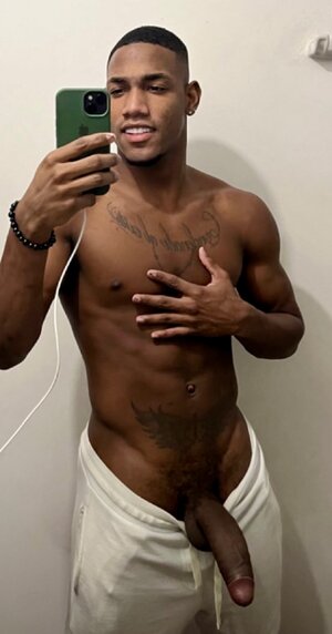 hot man 02.jpg