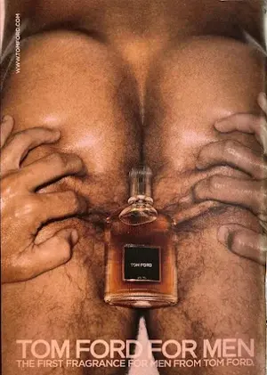 anuncio de Tom Ford para Hombres. El anuncio apareció en la contraportada de la edición de pr...webp