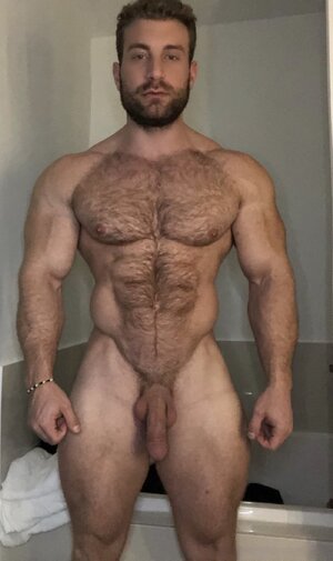 hot man 02.jpg