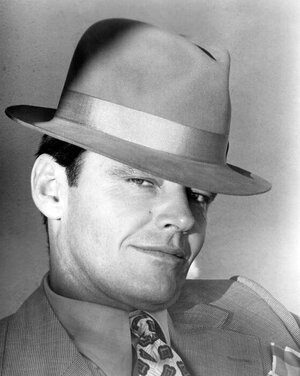 jack-nicholson-sur-le-tournage-de-chinatown.jpg
