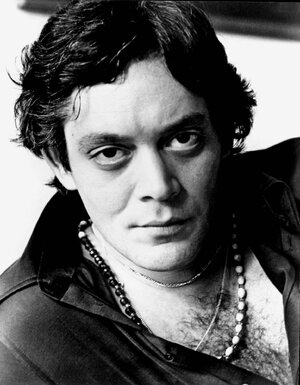 movie-still-Raul-Julia-Gumball-Rally-1976.jpg