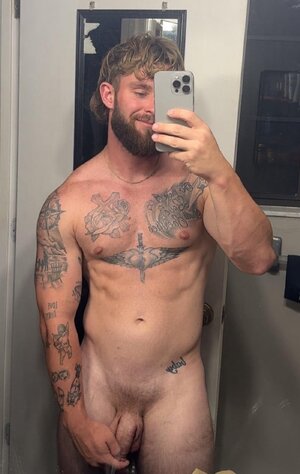 hot man 10.jpg