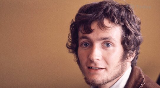 kenny-everett.jpg