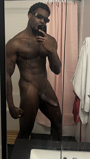 hot man 03.jpg