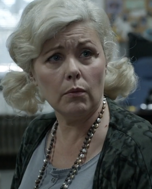 Queenie_s6e7.png