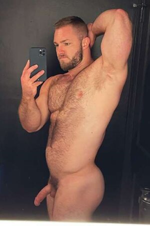 hot man 10.jpg