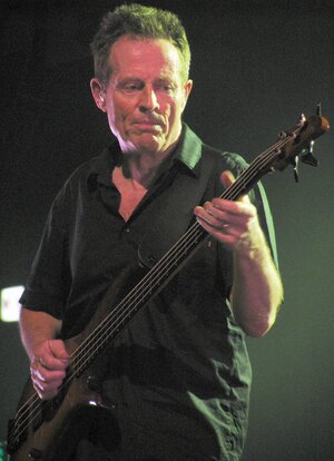 John_Paul_Jones_-_2010.jpg