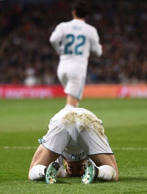 Real Madrid player ass bulge.jpeg