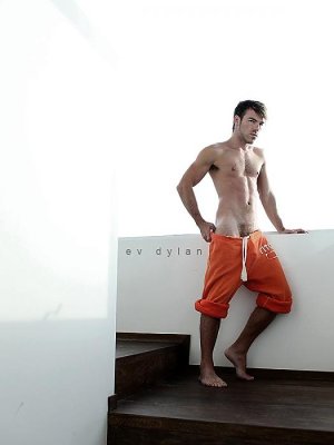 4d2feb97563fc copy.jpg