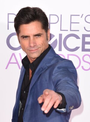 is-john-stamos-married.jpg