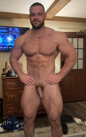 hot man 03.jpg