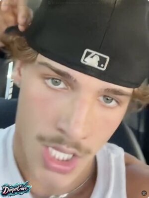 Bildschirmfoto 2025-08-23 um 16.36.58.jpg