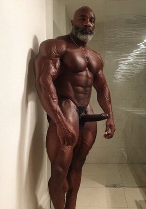hot man 08.jpg