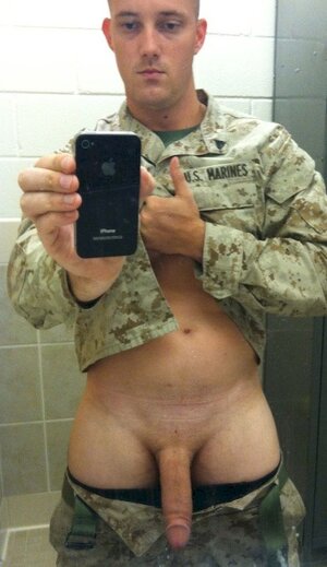 SeeMyBF-amateur-gay-sex-naked-military-soldier-gay-army-leaked-real-SeeMyBF-0079.jpg