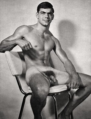 1678803726_naked-titis-org-p-vintage-men-naked-erotika-instagram-56.jpg