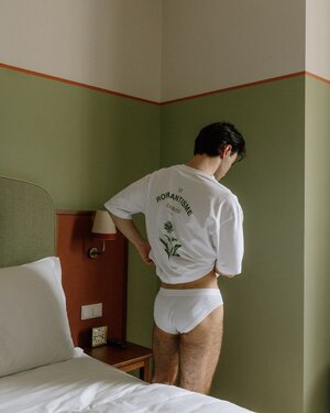 #FRNKOW FESTIVE GREEN _IS THE MOOD THIS YEAR 🌲🦚.jpeg