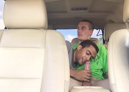 carsex-gay-porn-16.jpg