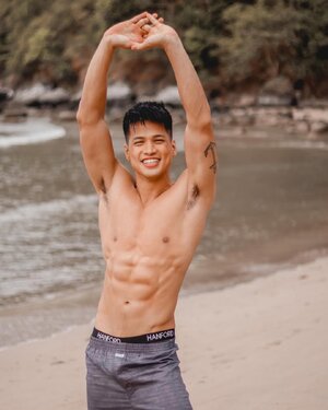 Hello Summer!Be summer ready with Hanford Quick Dry Travel and Fitness Boxer Briefs only Php475 .jpg