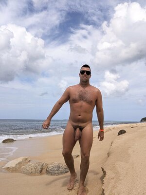 beach9ce6bfc2e.jpeg